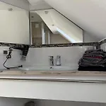 Semihome